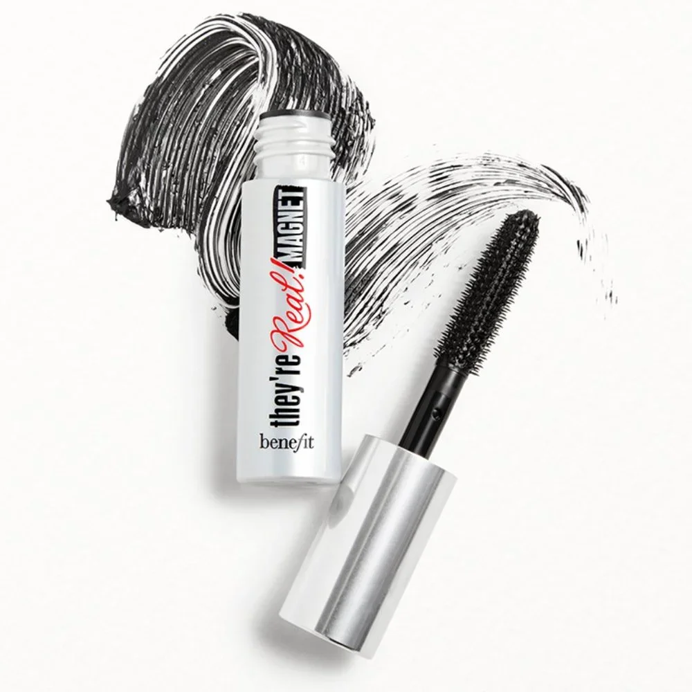 BENEFIT COSMETICS They're Real Magnet Mascara